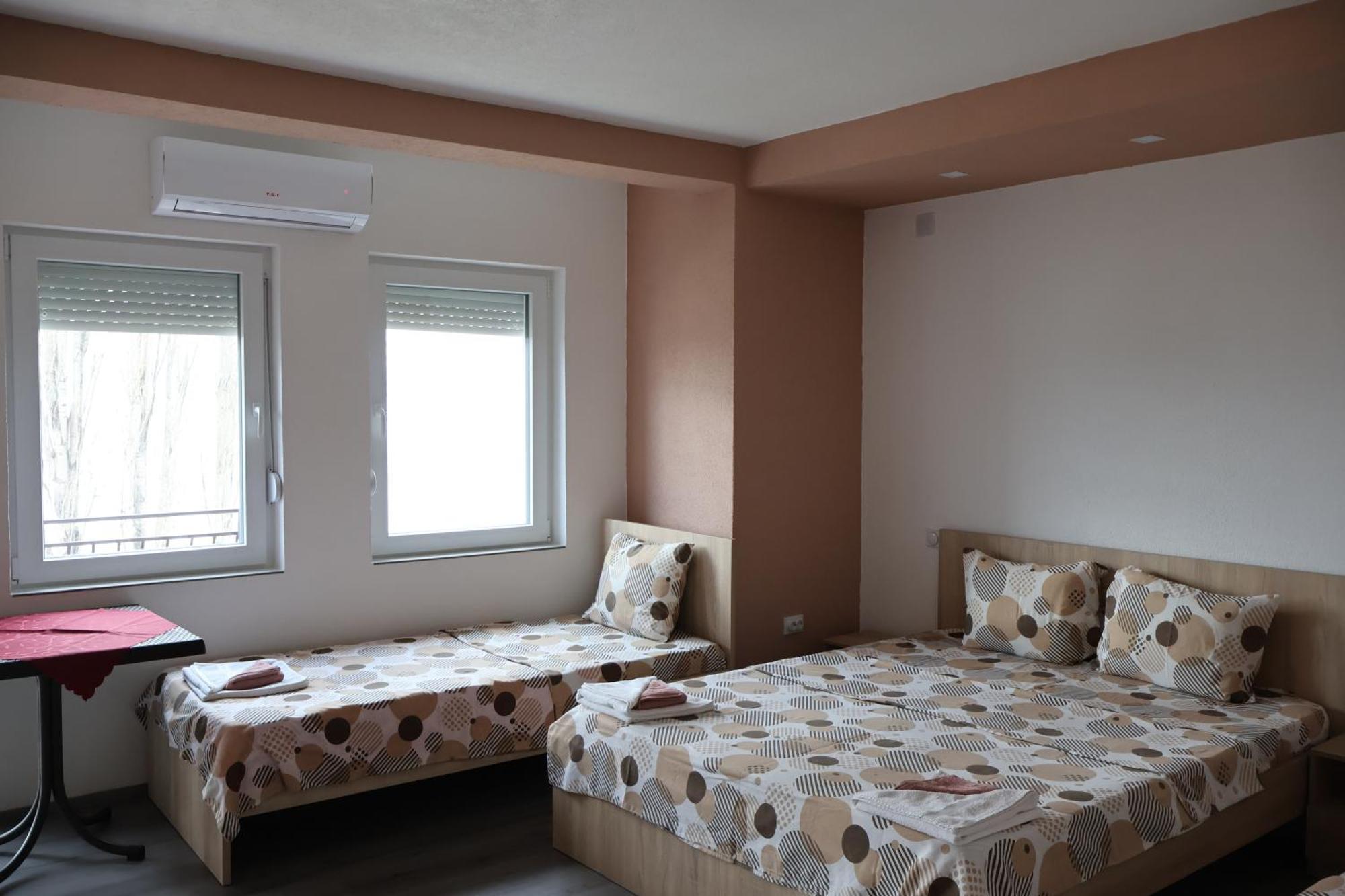 Ajkoski Apartments Pestani Peštani Exterior foto